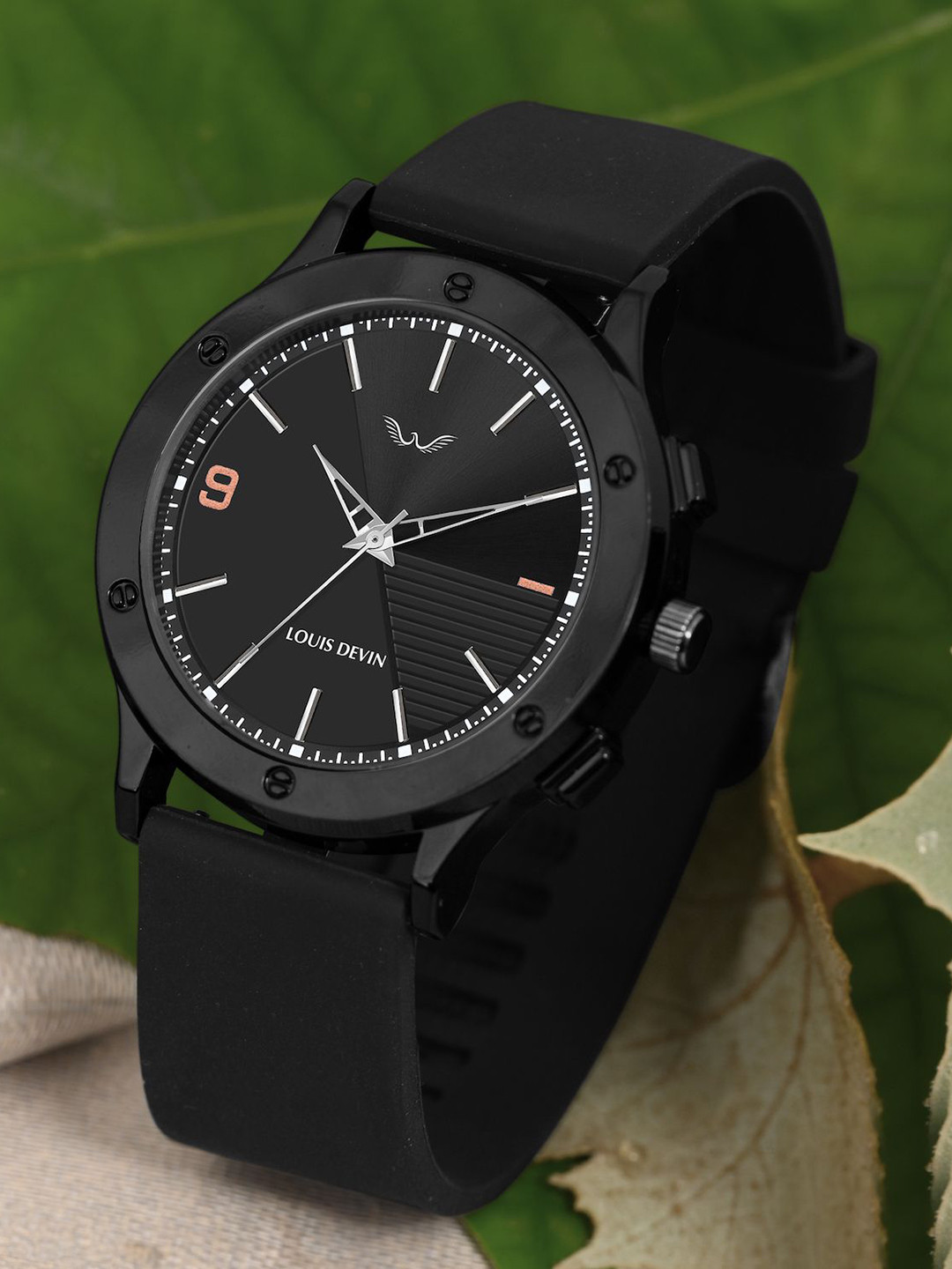 

LOUIS DEVIN Men Brass Embellished Dial & Straps Analogue Watch LD-BK072-BLCK, Black
