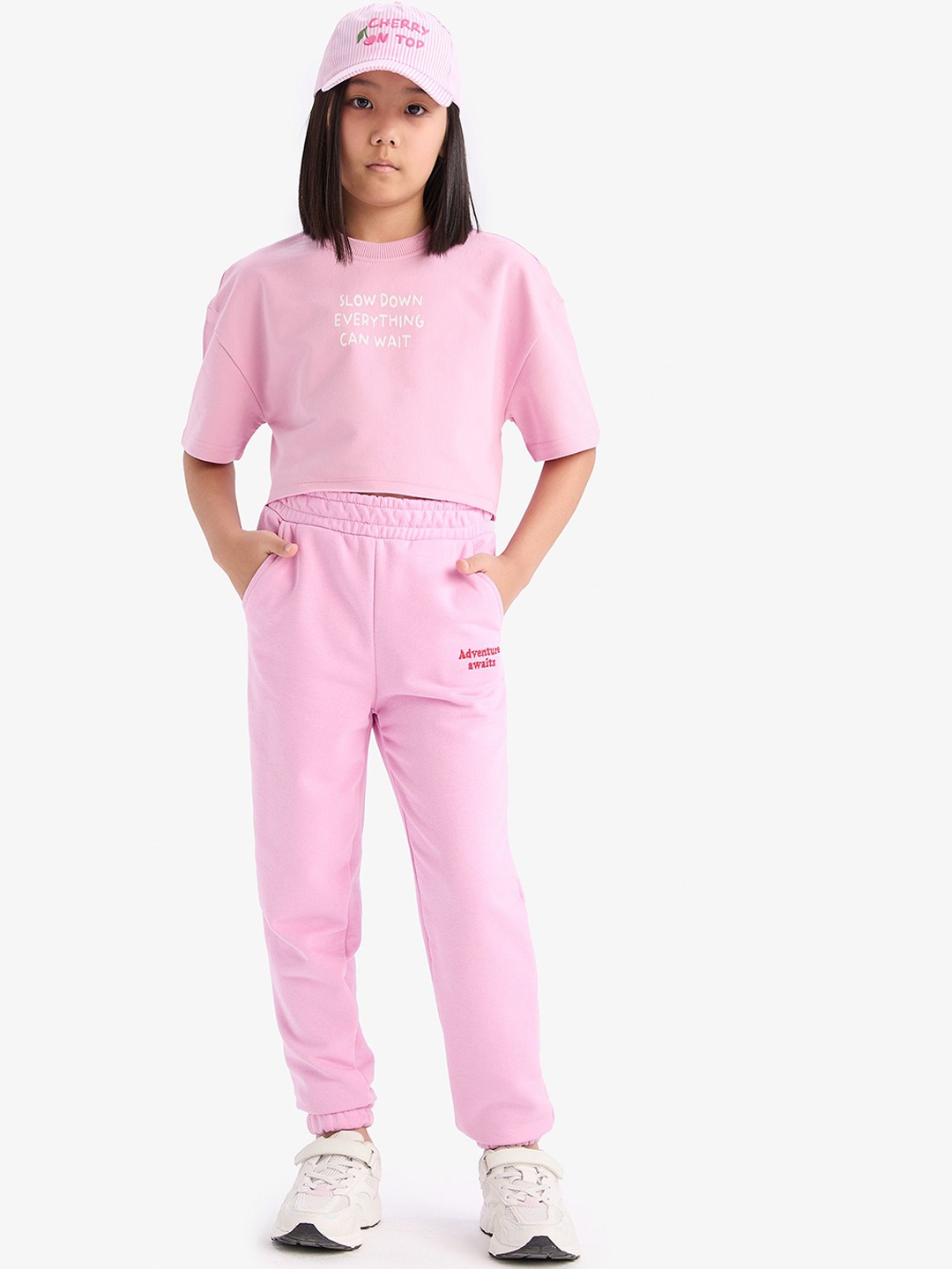 

DeFacto Girls Trousers, Na