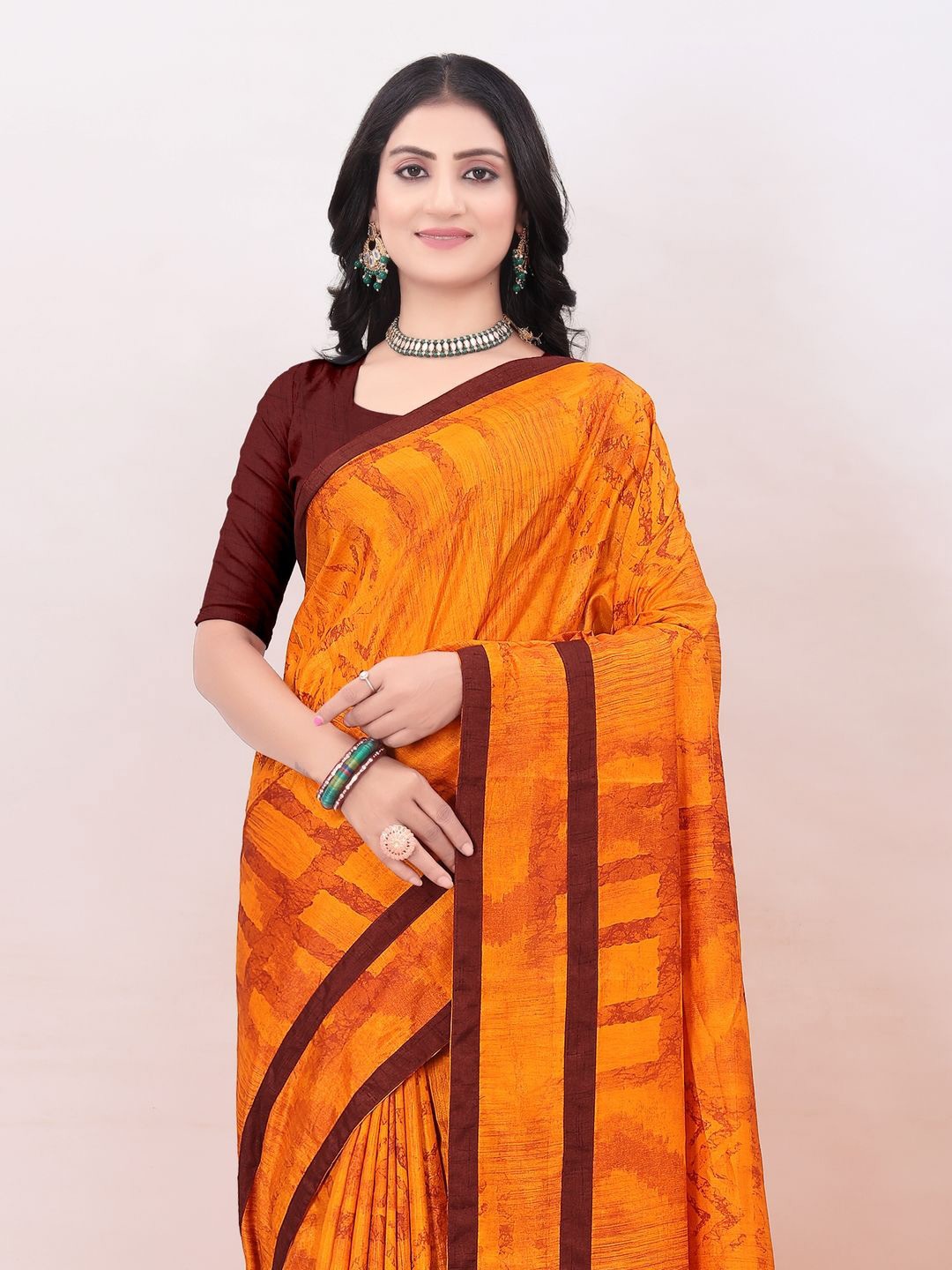 

Suha Art Silk Saree, Orange