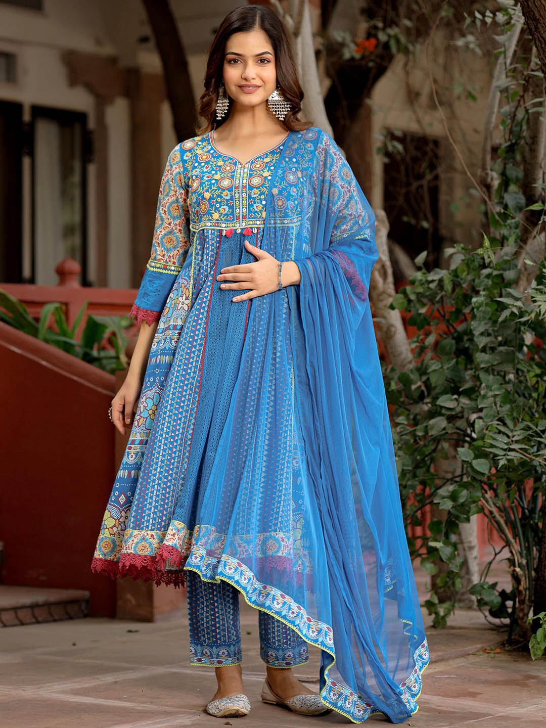 

Juniper Women Ethnic Motifs Printed Pleated Thread Work Pure Cotton Kurta with Trousers & With Dupatta, Blue