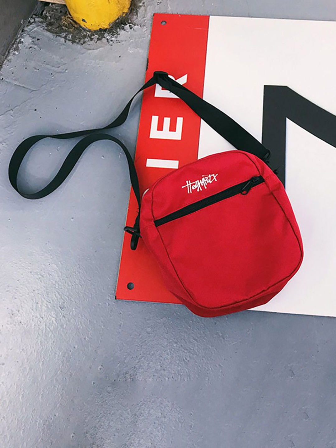 

StyleCast x Revolte Printed Shoulder Bag, Red