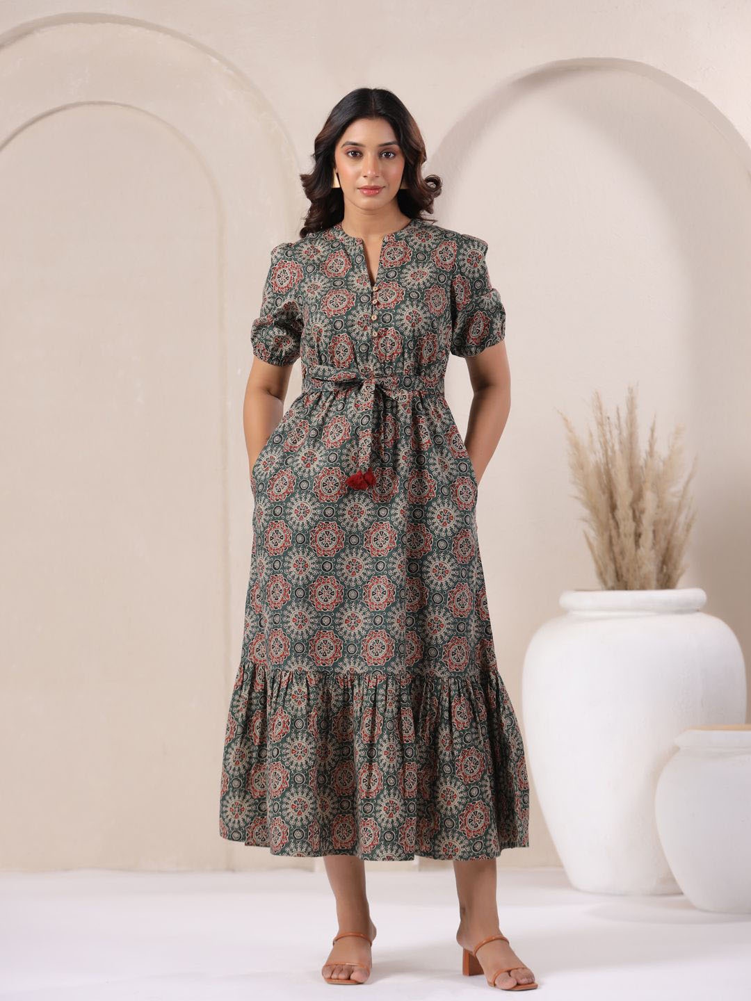

Zenava by Myntra Ajrakh Print Puff Sleeve Fit & Flare Maxi Dress, Green