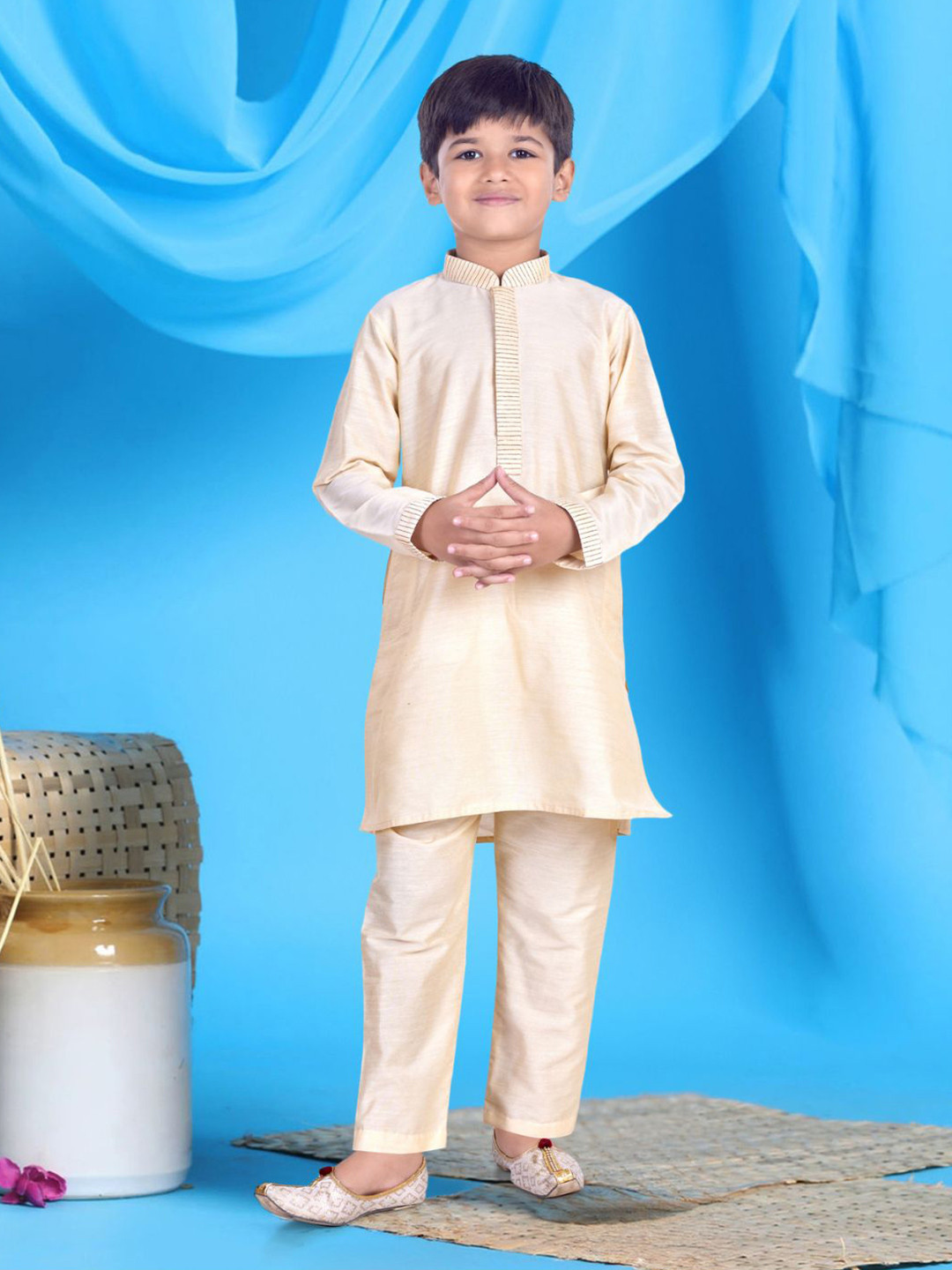 

Pehanaava Boys Regular Thread Work Kurta with Pyjamas, Beige