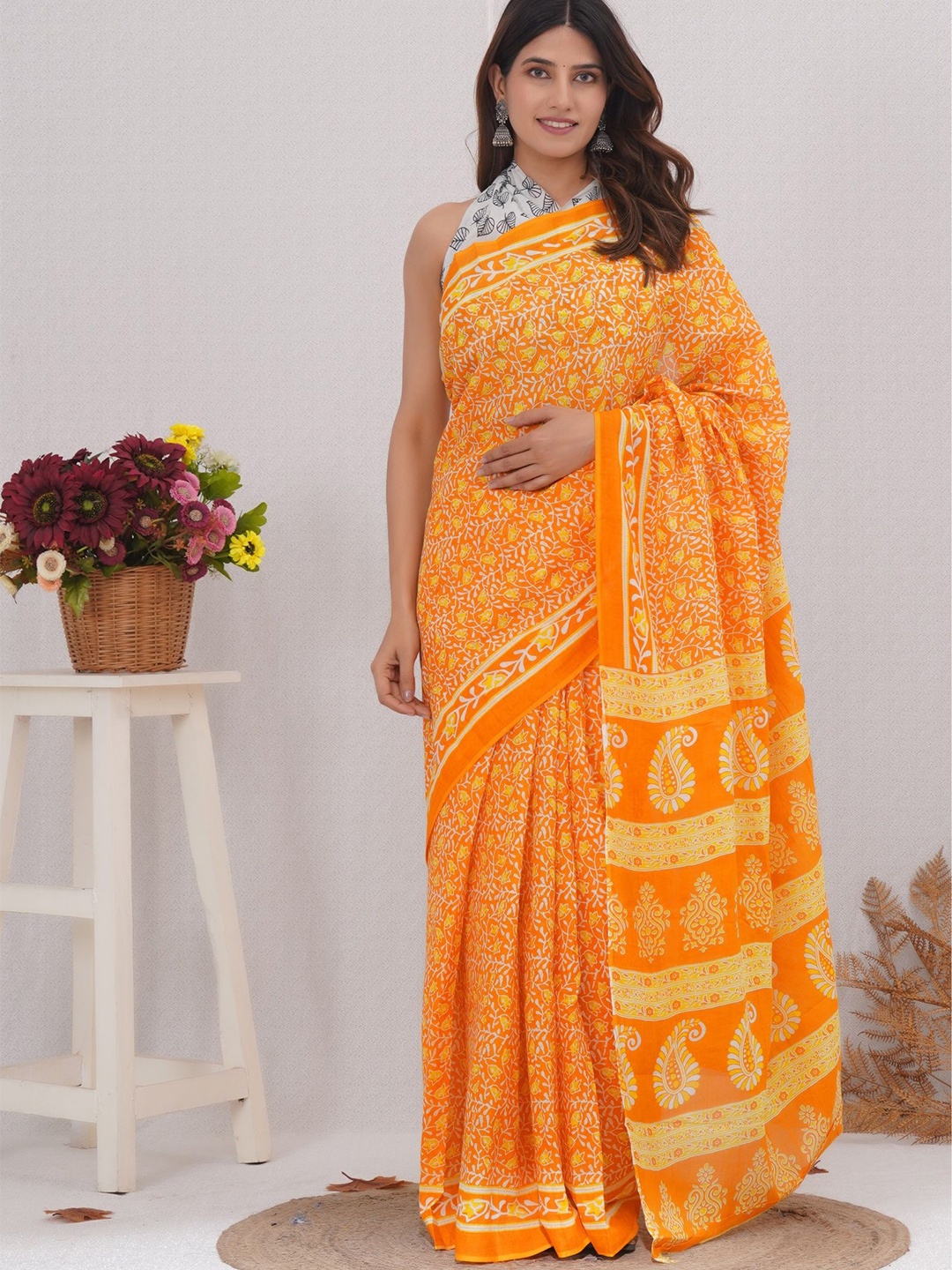 

Vanedik Floral Pure Cotton Block Print Saree, Orange
