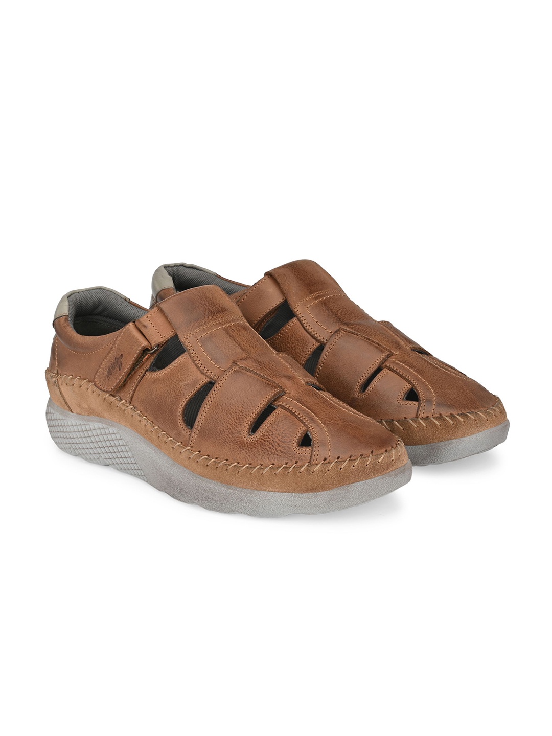 

Delize Men Leather Slip-On Sneakers, Tan