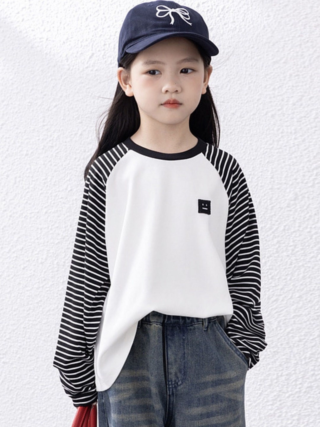 

LULU & SKY Girls Striped High Neck Drop-Shoulder Sleeves Applique T-shirt, Off white