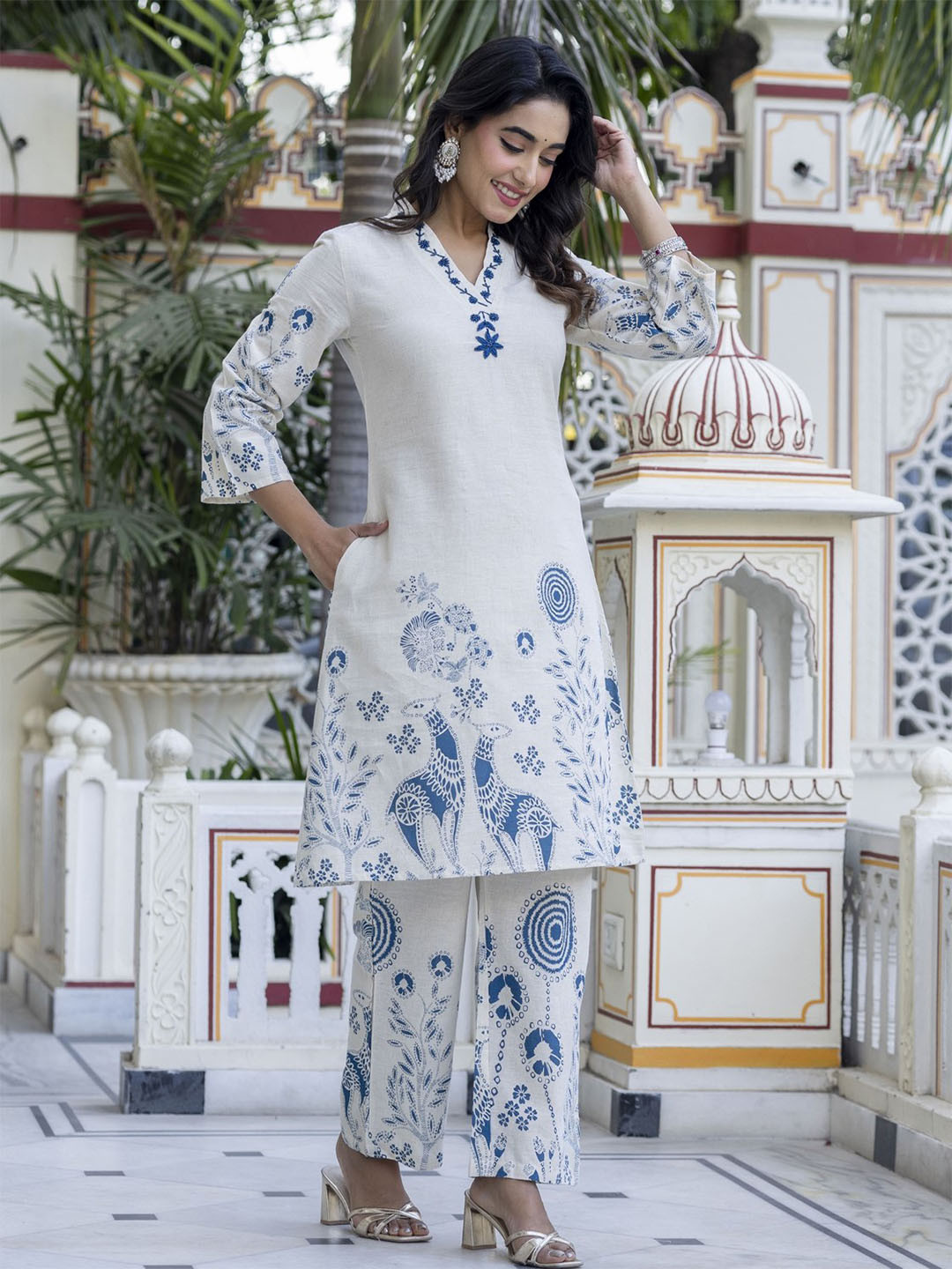 

AUTUMN LANE Floral Printed & Embroidered Pure Cotton Top & Trousers Co-Ords, White