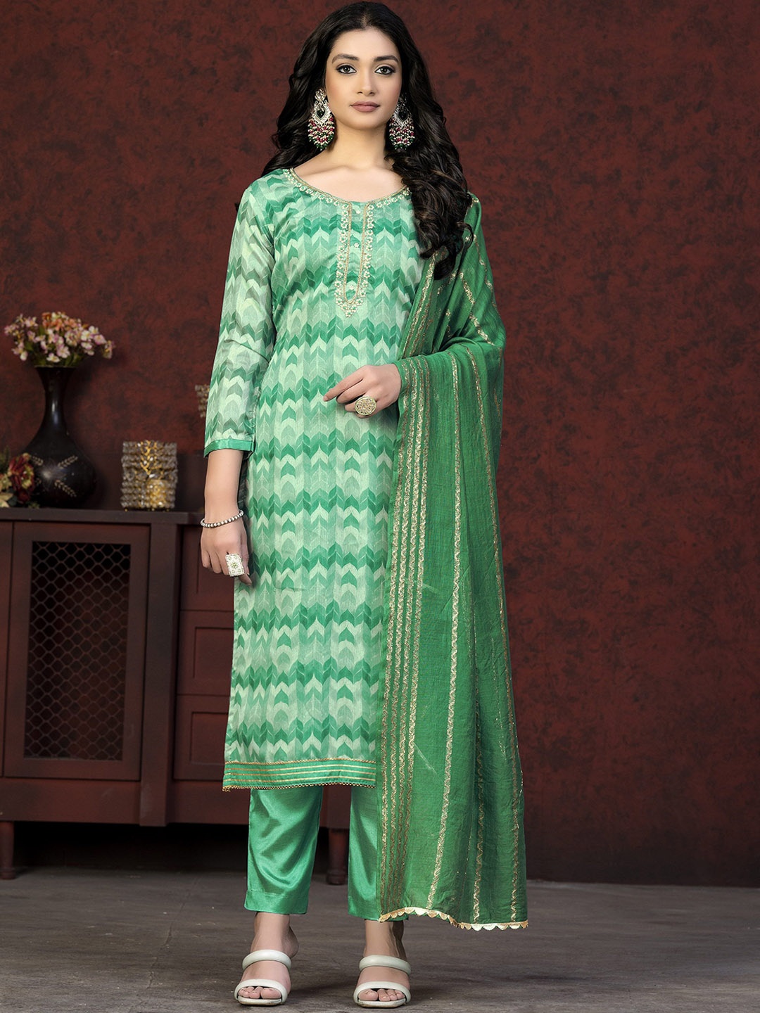 

SAINOOR Printed Semi-Stitched Dress Material, Green