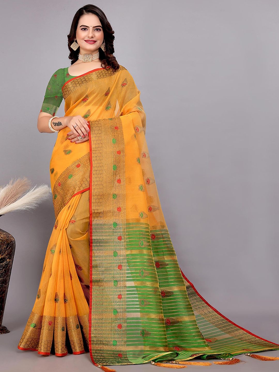 

Peachmode Floral Zari Silk Cotton Saree, Orange