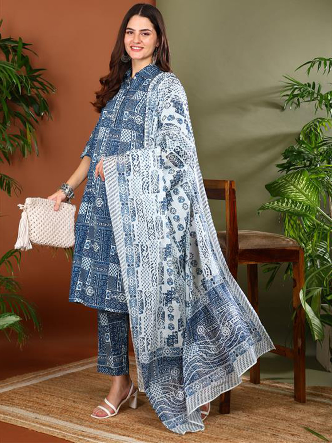 

YASH GALLERY Women Printed Regular Pure Cotton Kurta with Trousers & With Dupatta, Blue