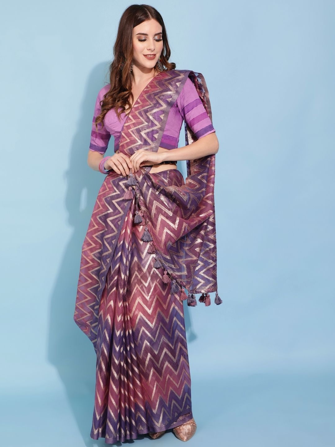 

Suha Woven Design Zari Organza Saree, Blue