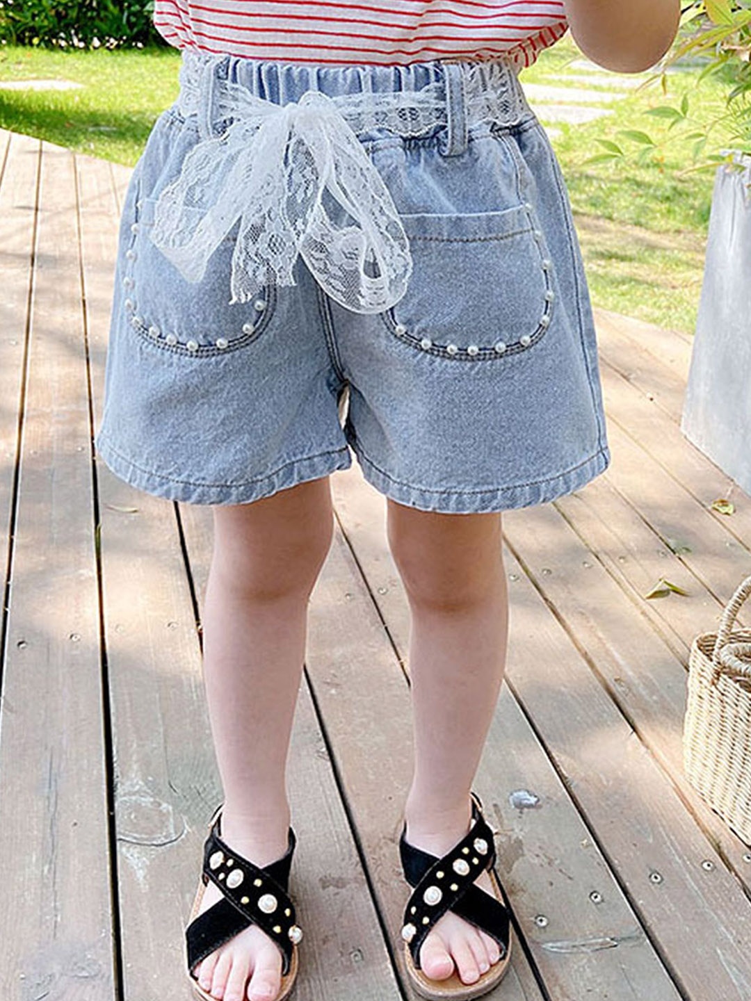 

LULU & SKY Girls Printed High-Rise Shorts, Blue