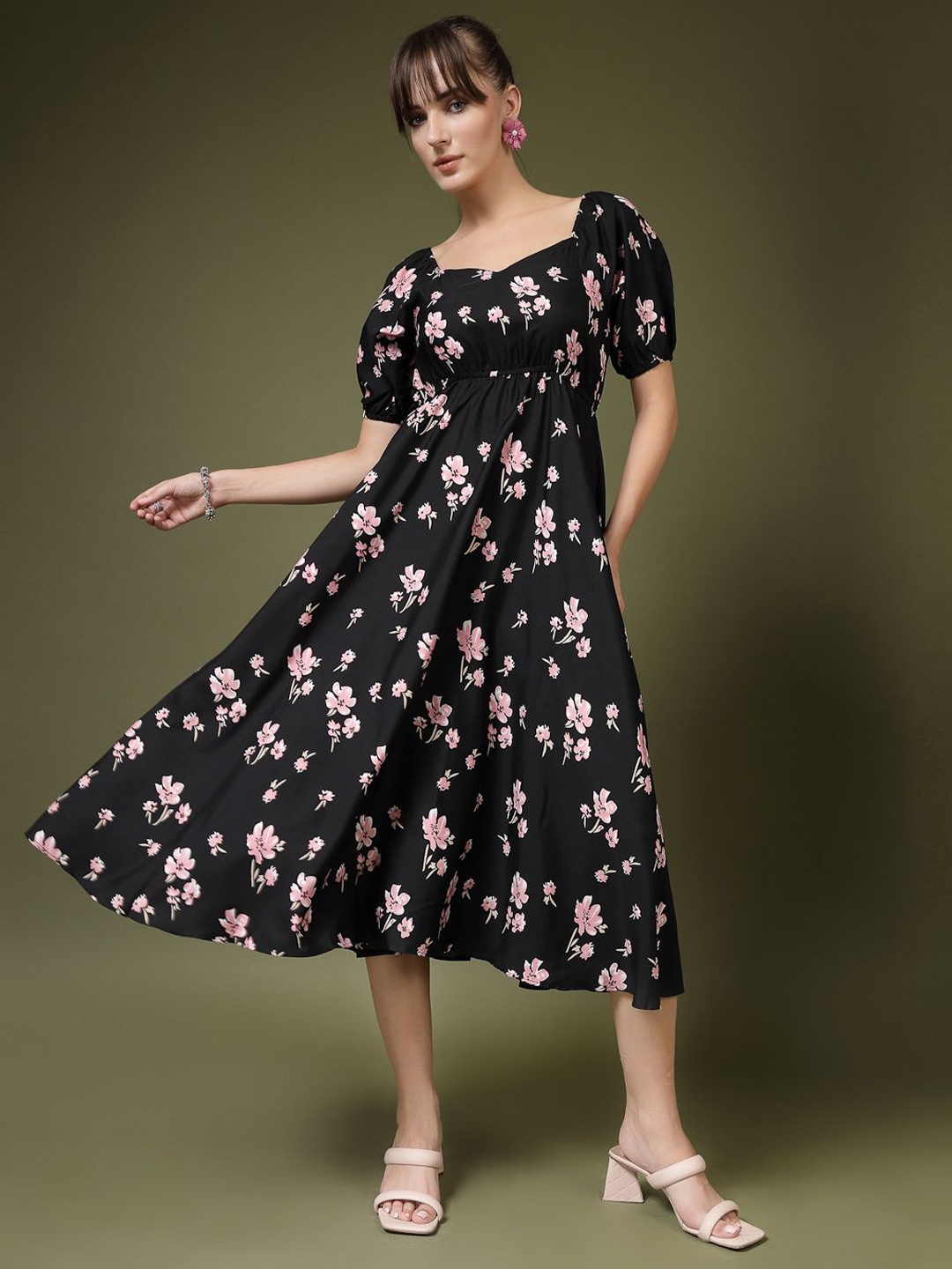 

Chemistry Floral Print Puff Sleeve Crepe Fit & Flare Maxi Dress, Black