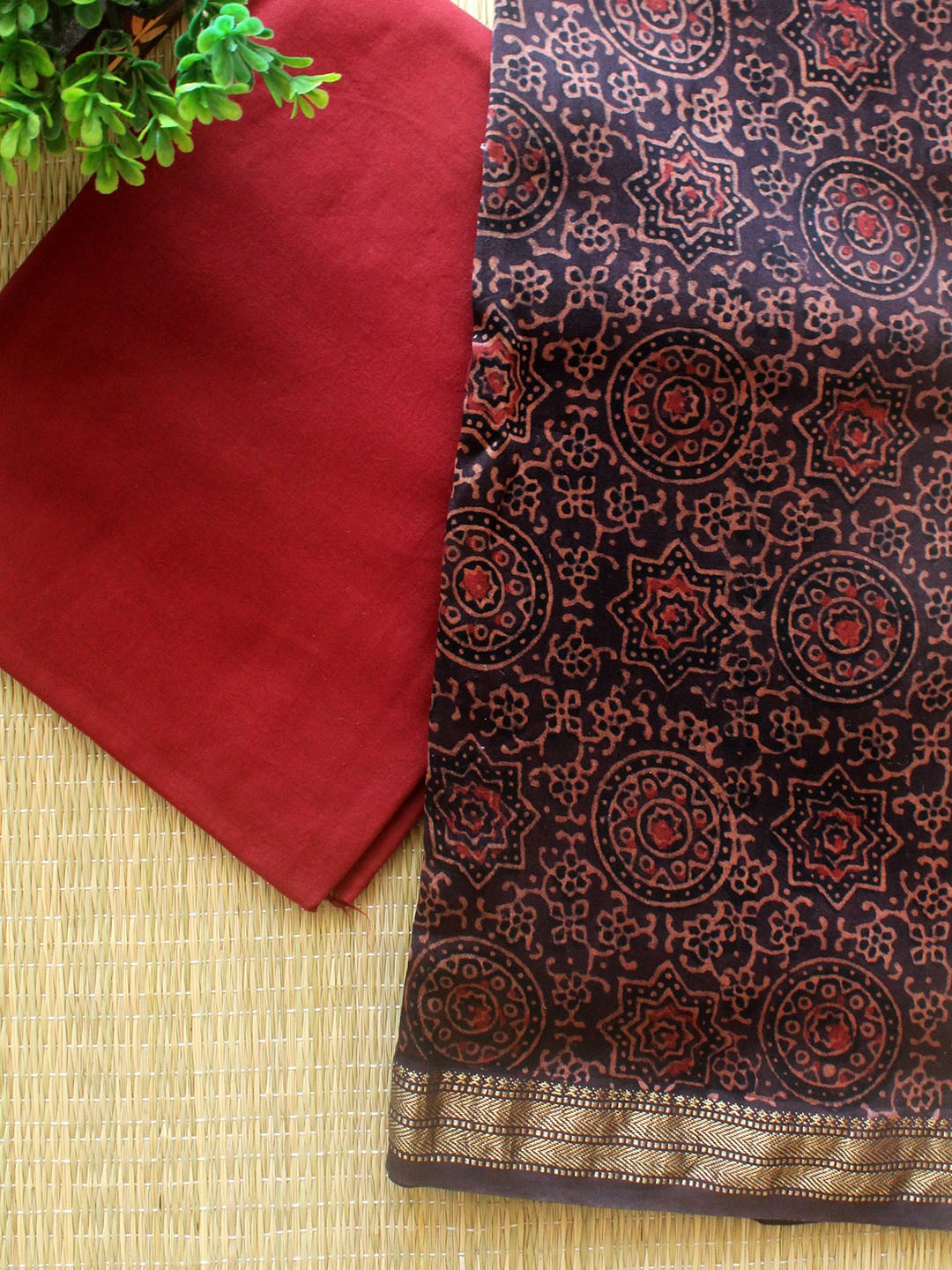 

Weaves of Tradition Printed Unstitched Dress Material, Brown