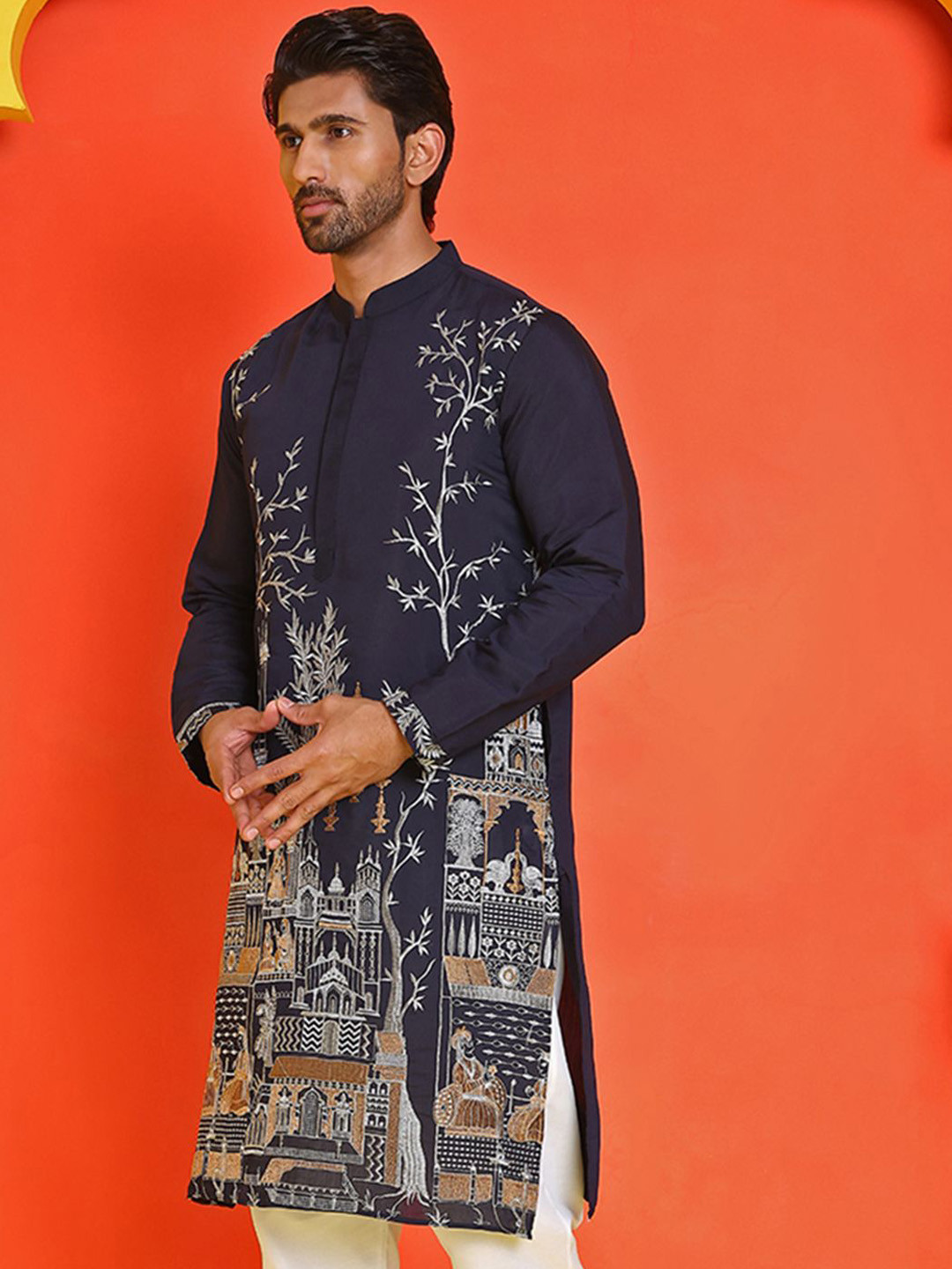 

Jompers Men Floral Embroidered Thread Work Floral Kurta, Navy blue