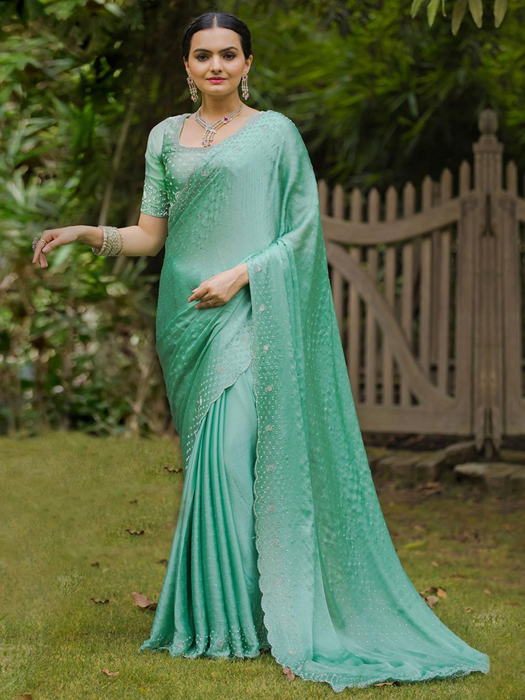 

Peachmode Floral Beads and Stones Satin Saree, Green