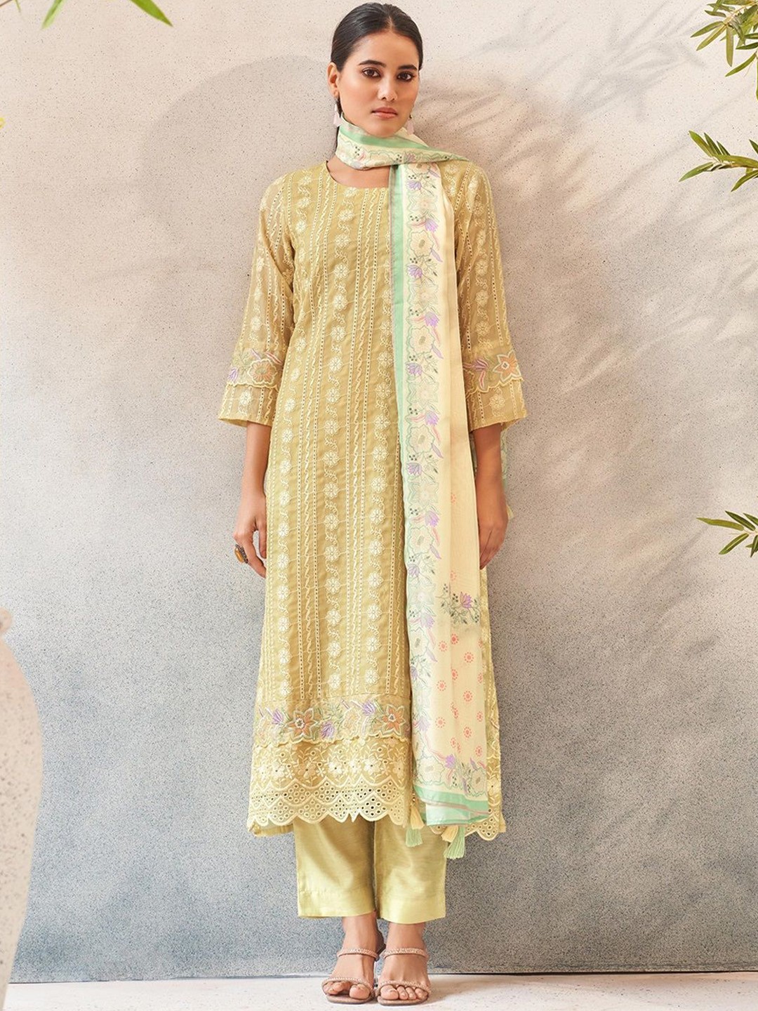 

DRESOUL Women Floral Embroidered Regular Kurta with Palazzos & With Dupatta, Yellow