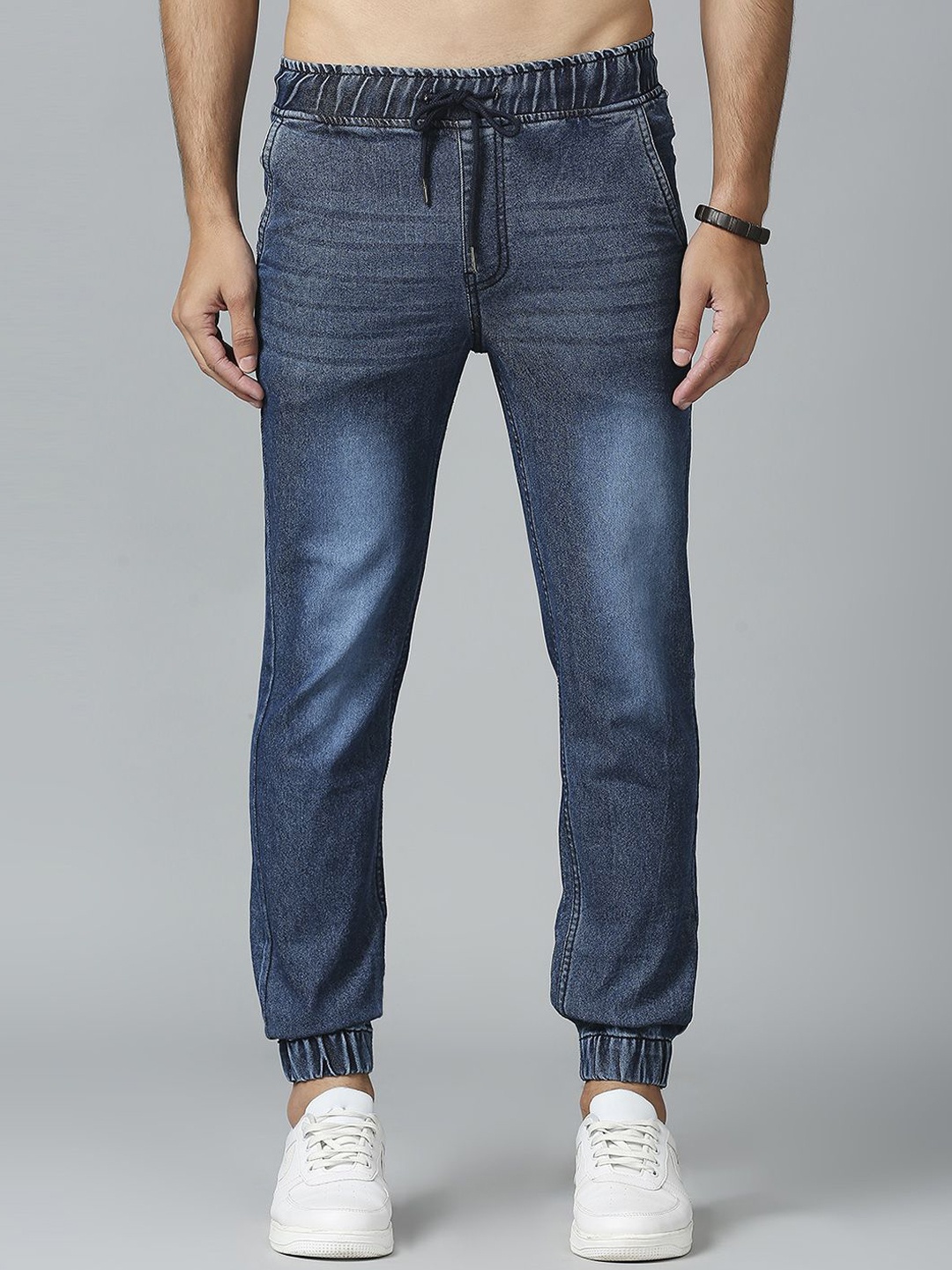 

The Roadster Lifestyle Co Mid Rise Slim Fit Jogger Jeans, Navy blue