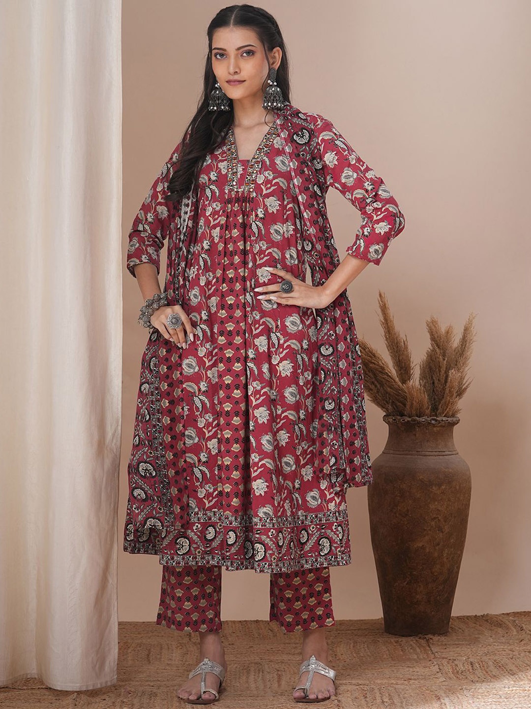 

FASHOR Women Ethnic Motifs Printed Panelled Thread Work Pure Cotton Kurta with Trousers & With Dupatta, Red