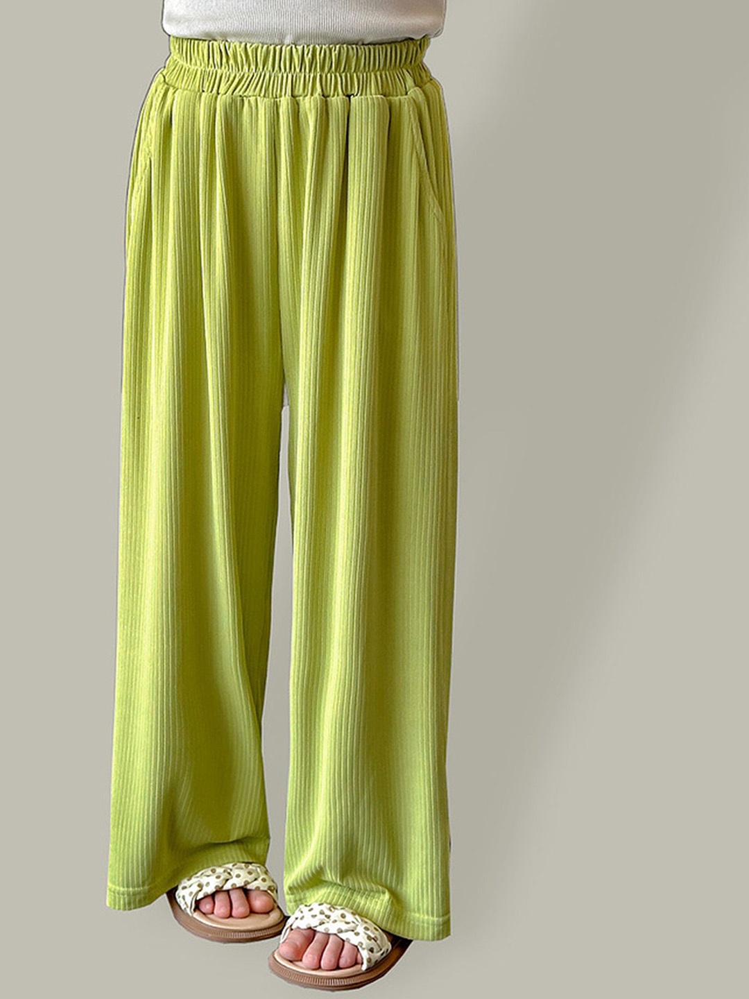 

LULU & SKY Girls Straight Fit High-Rise Trousers, Green