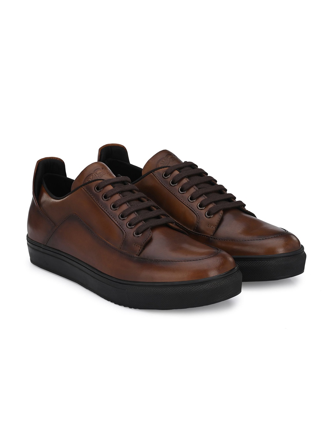 

Delize Men Leather Sneakers, Brown