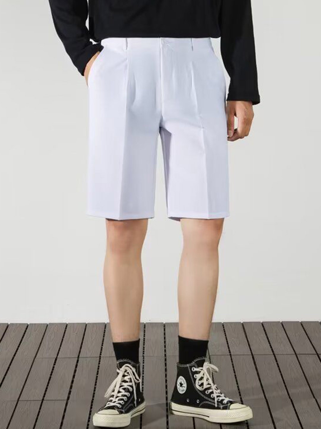 

StyleCast x Revolte Men Loose Fit Shorts, White