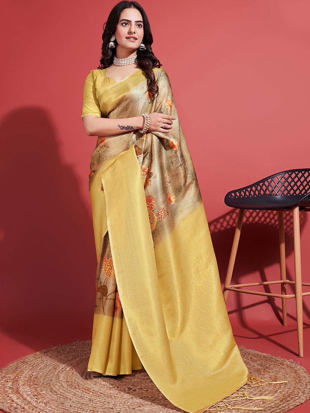 

Peachmode Woven Design Zari Pure Silk Banarasi Saree, Yellow