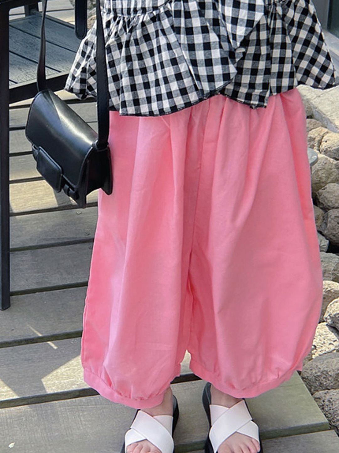 

LULU & SKY Girls Loose Fit High-Rise Trousers, Pink