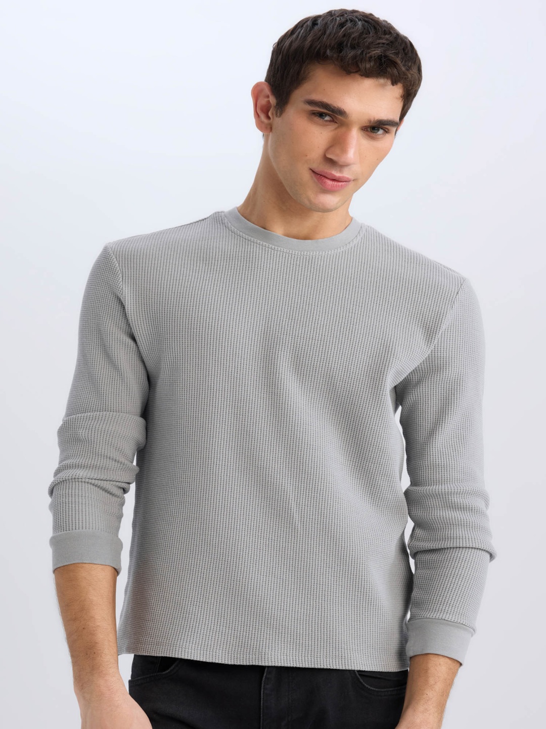 

DeFacto Men Raw Edge T-shirt, Na