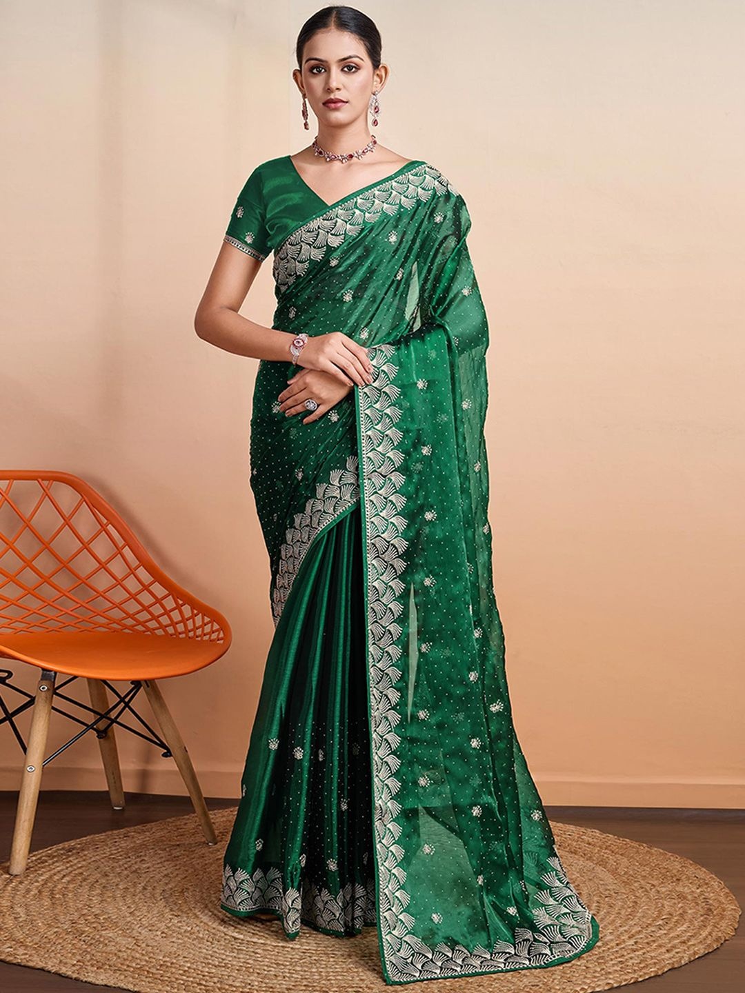 

Peachmode Floral Beads and Stones Silk Blend Tussar Saree, Green