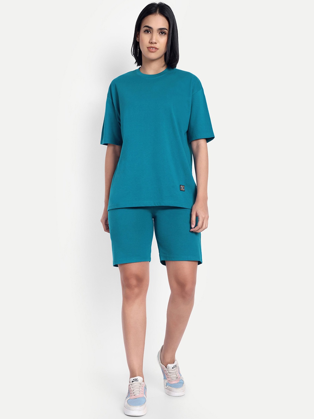 

HEATHEX Pure Cotton Round Neck T-Shirt With Shorts Co-ords, Turquoise blue