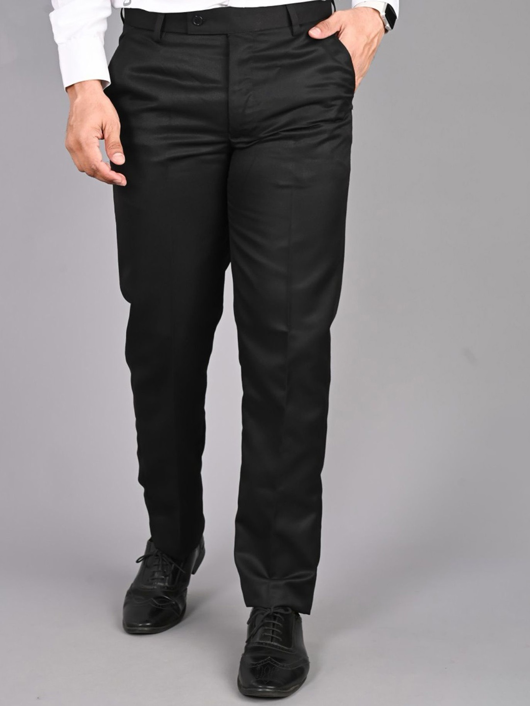 

encore by INVICTUS Men Pleated Trousers, Charcoal