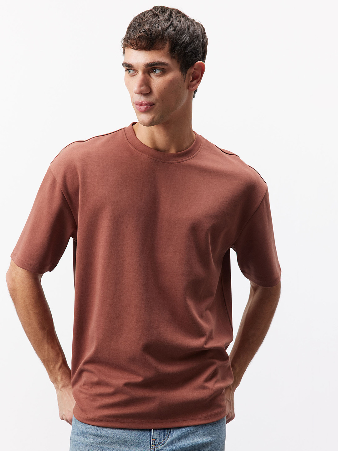 

DeFacto Men V-Neck Pockets T-shirt, Na