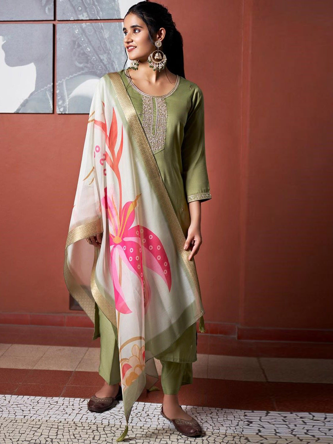 

Colors of Earth Women Embroidered Regular Kurta with Trousers & With Dupatta, Green