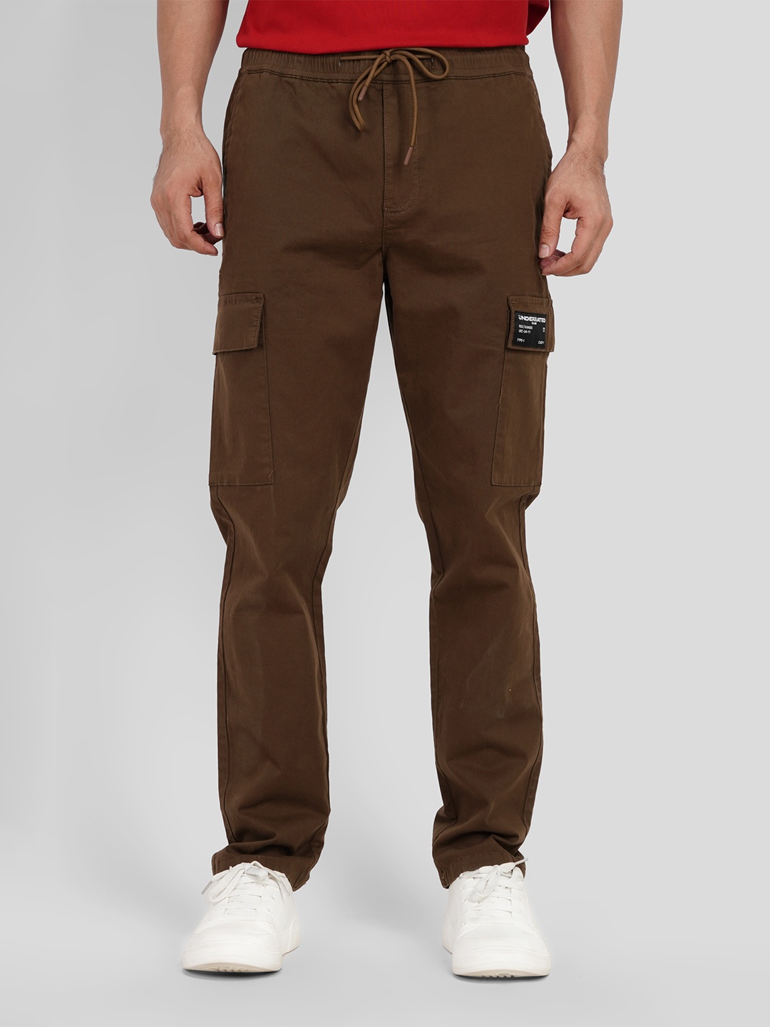 

Underrated Club Men Cargos Trousers, Brown