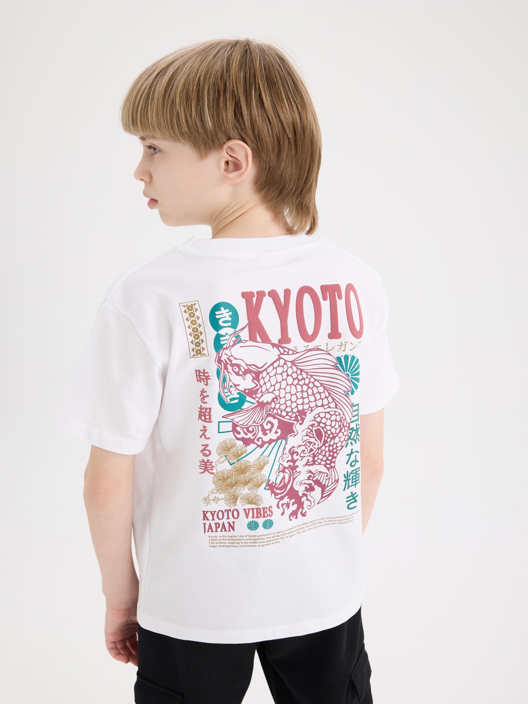 

DeFacto Boys Printed Extended Sleeves Applique T-shirt, Na