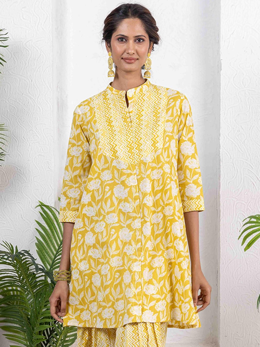 

INAAYA JAIPUR Pure Cotton Printed Tunic With Salwar Co-Ords, Yellow