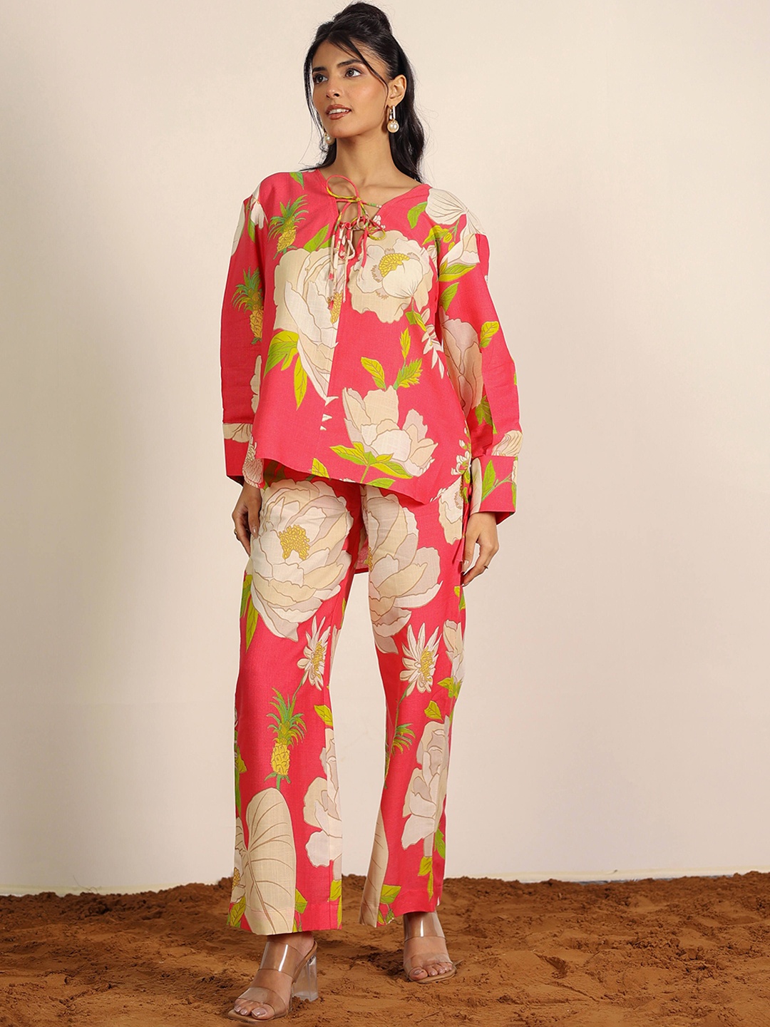 

KAORI BY SHREYA AGARWAL Floral Printed Top With Trousers Co-Ords, Pink