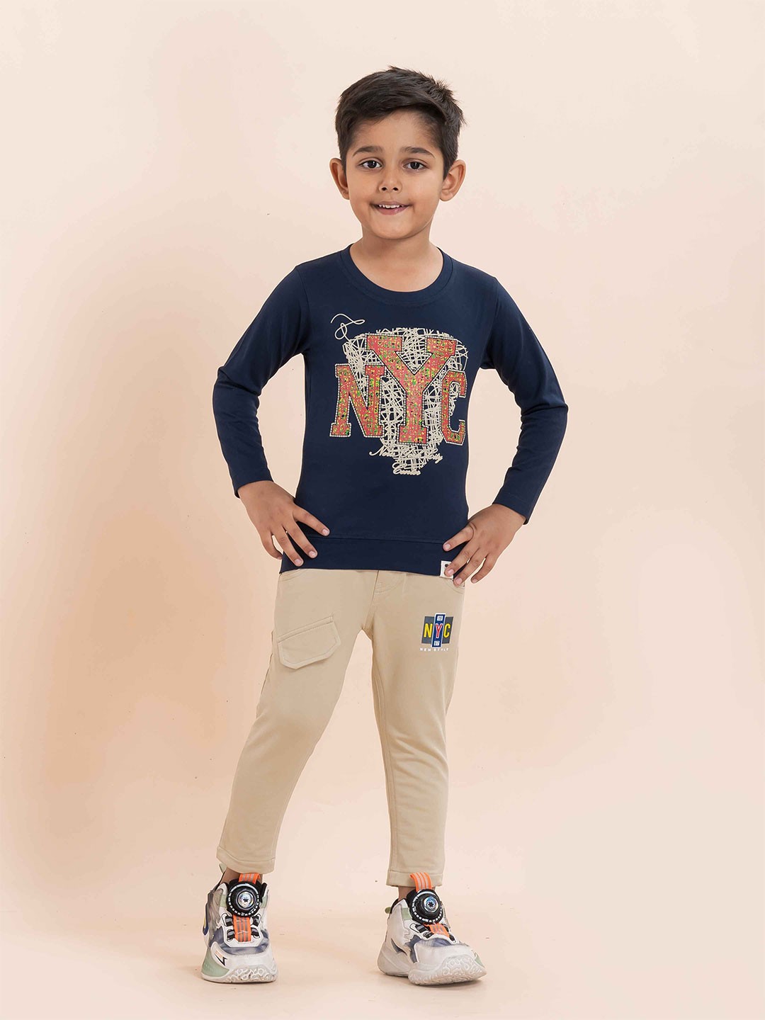 

YK X JUST KiDDiNG Boys Printed Top with Trousers, Blue