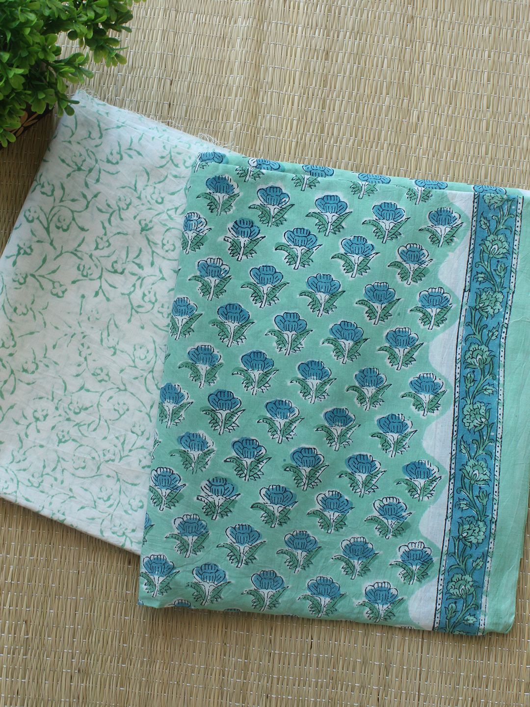 

Weaves of Tradition Printed Pure Cotton Unstitched Dress Material, Sea green