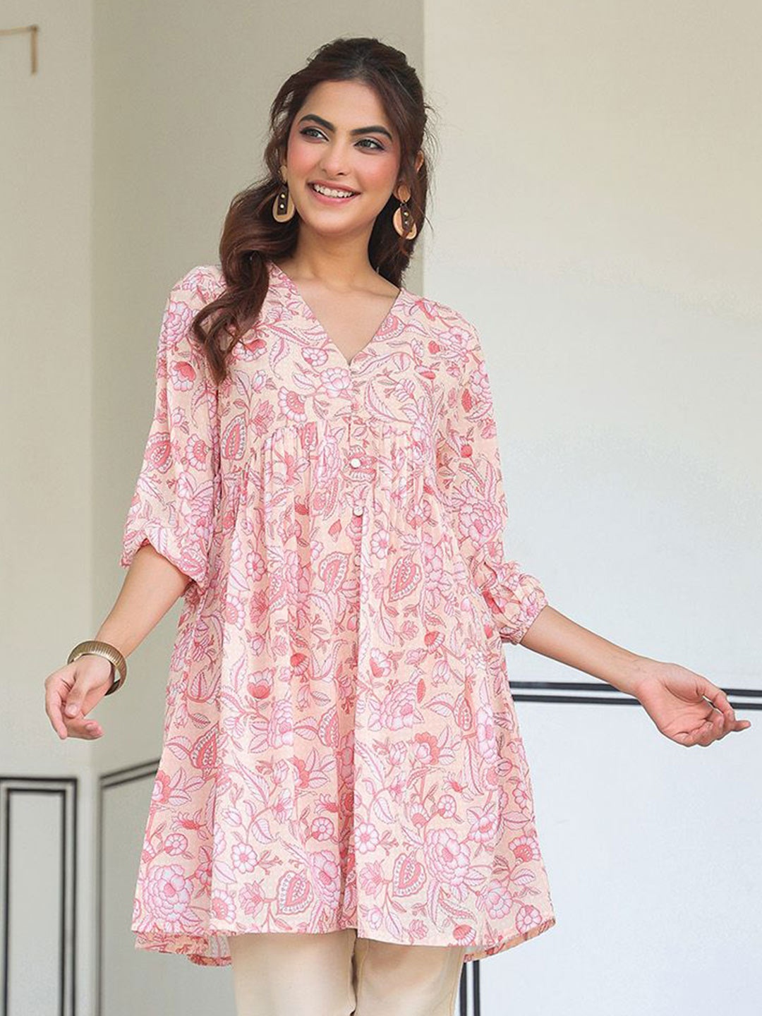 

Janasya Women Peach Georgette Floral Printed Gathered Tunic