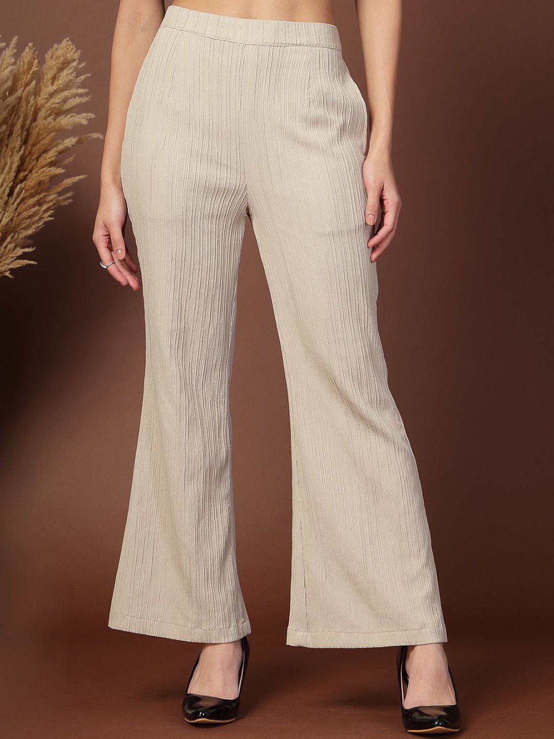 

KATLINE Women Relaxed Straight Leg High-Rise Easy Wash Trousers, Cream