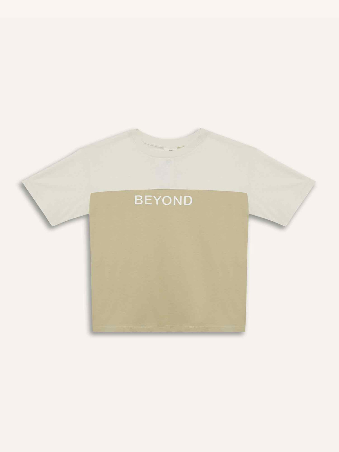 

DeFacto Boys V-Neck T-shirt, Na