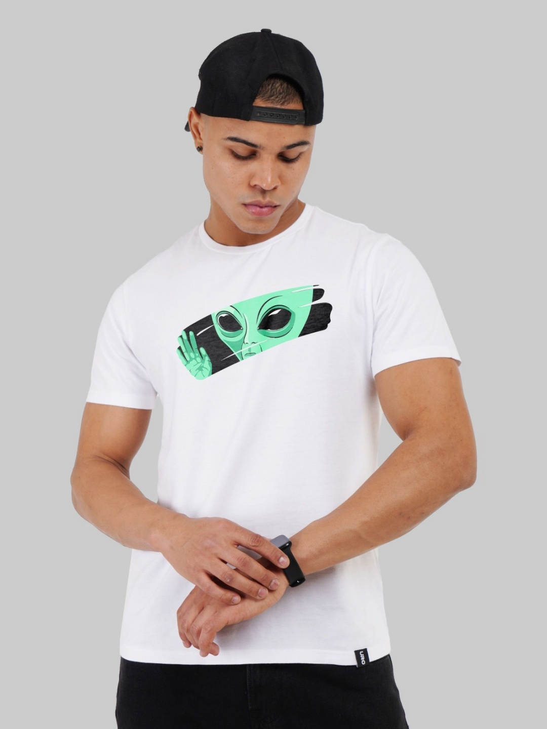 

Underrated Club Men Printed Bio Finish Applique T-shirt, White