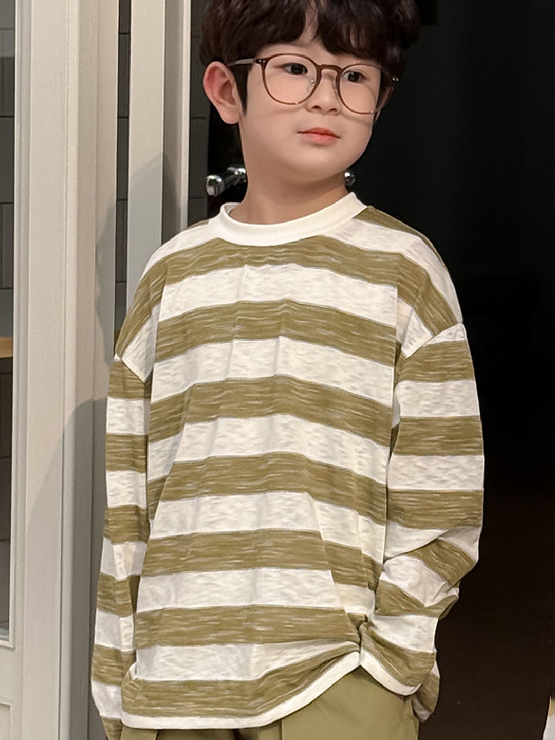 

LULU & SKY Kids Striped Henley Neck Extended Sleeves Pockets T-shirt, Green