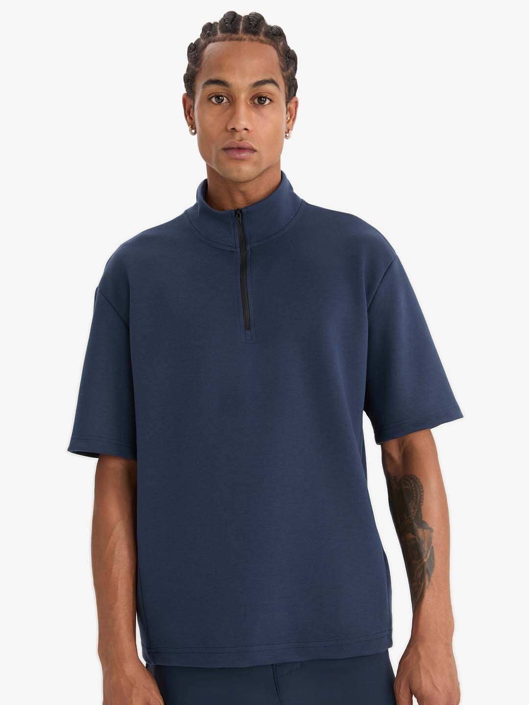 

DeFacto Men Mandarin Collar Applique T-shirt, Na