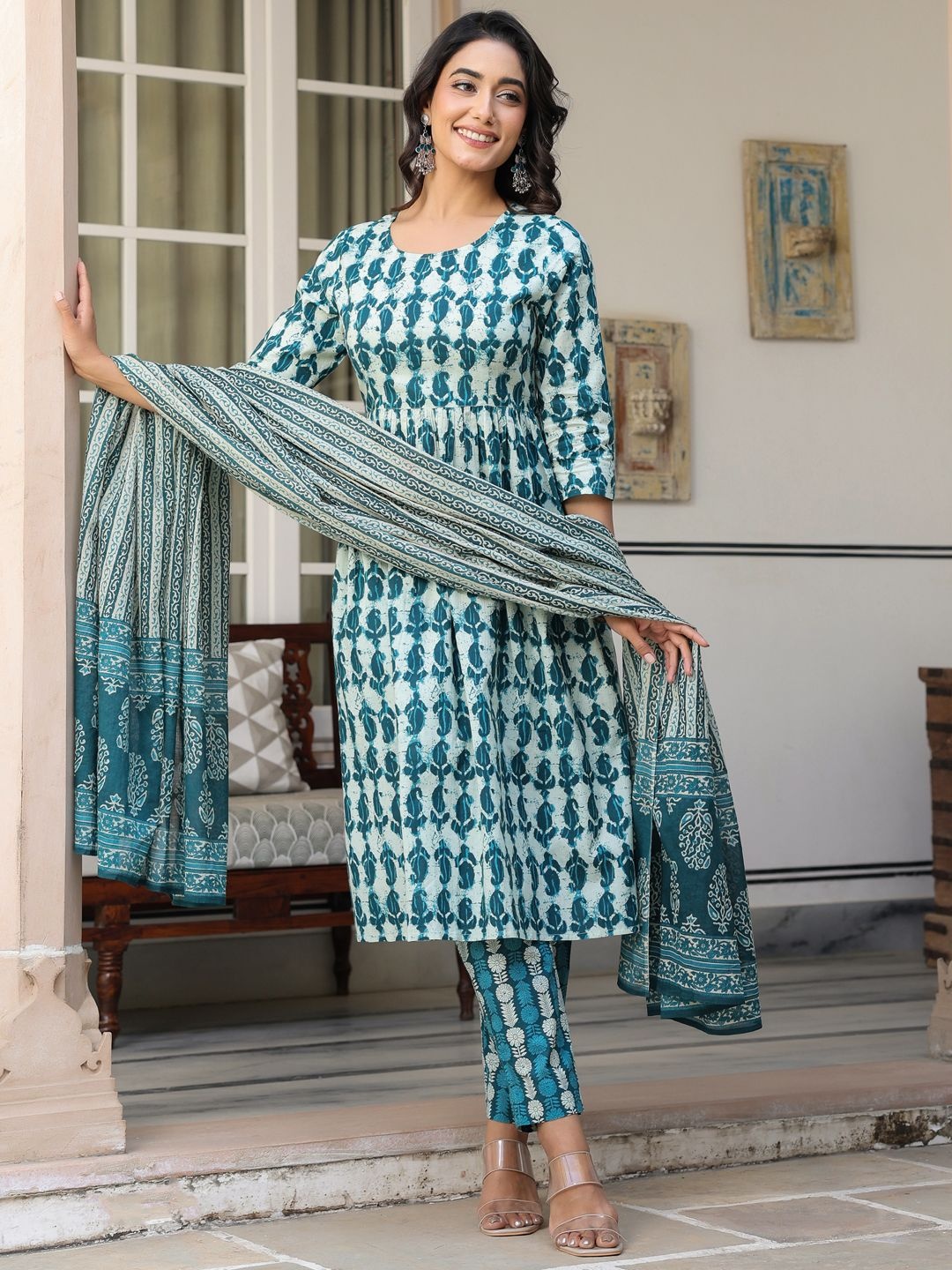 

Janasya Women Teal Blue Pure Cotton Abstract A-line Kurta Set