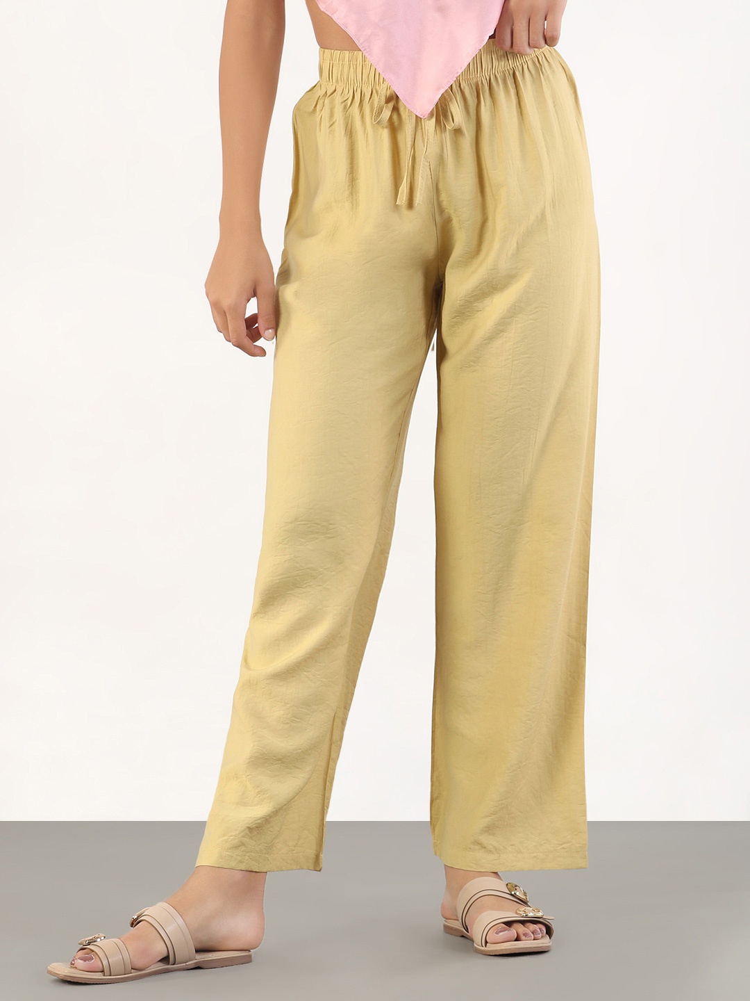 

SHOWOFF Women Comfort Loose Fit Trousers, Beige
