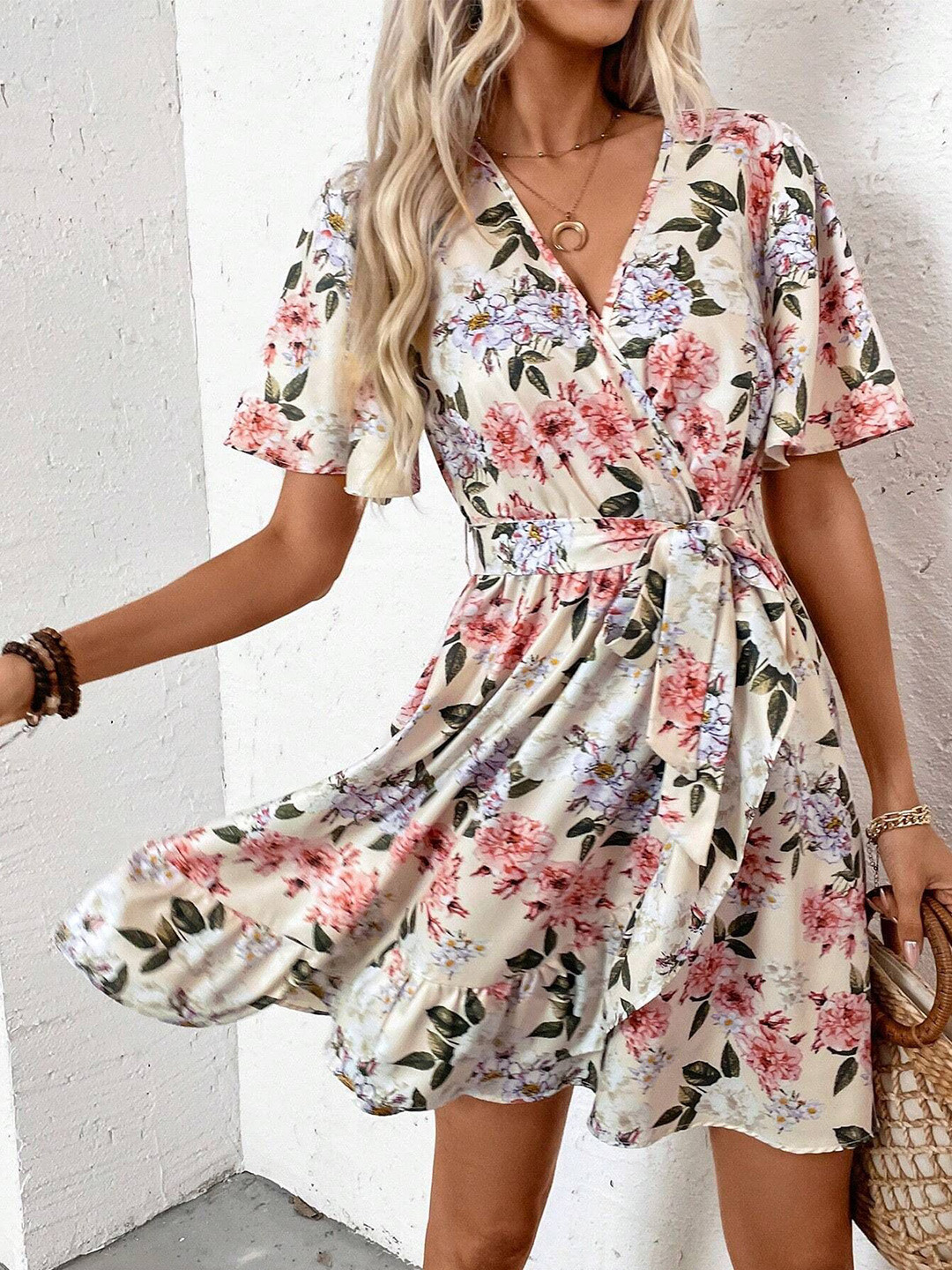

all about you Floral Print Flared Sleeve A-Line Dress, White