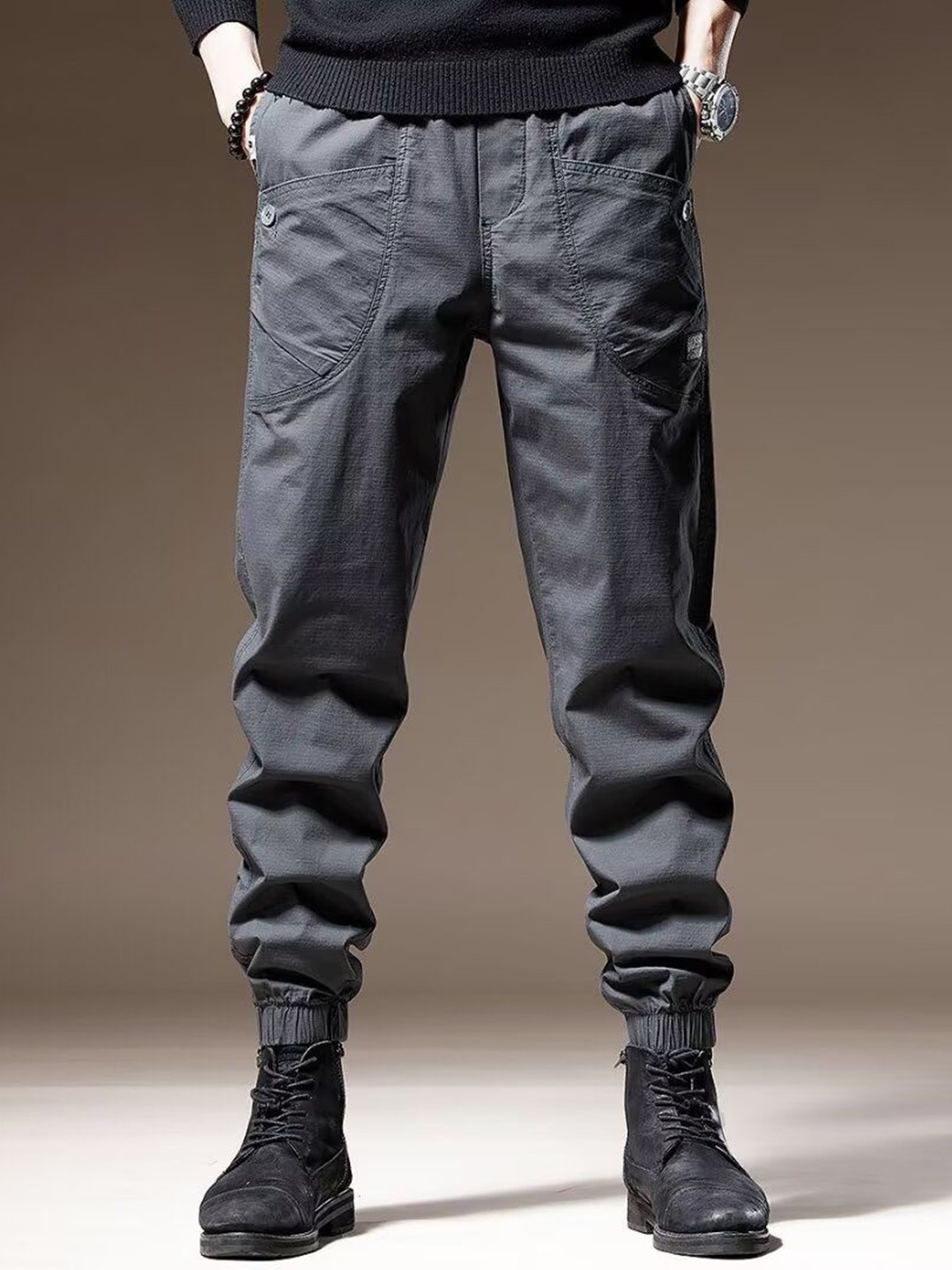 

StyleCast x Revolte Men Easy Wash Joggers Trousers, Grey